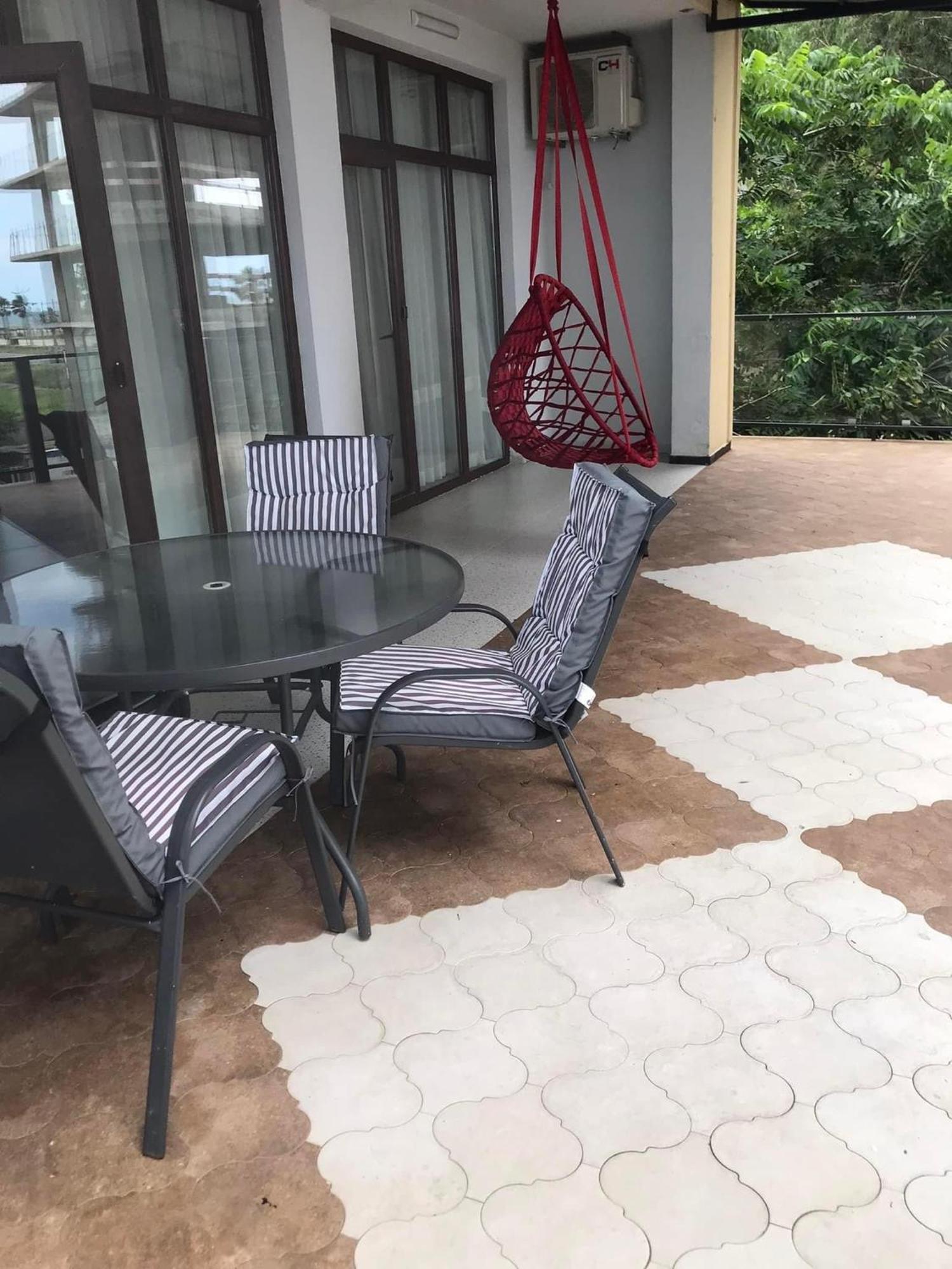גוניו Guesthouse Data מראה חיצוני תמונה